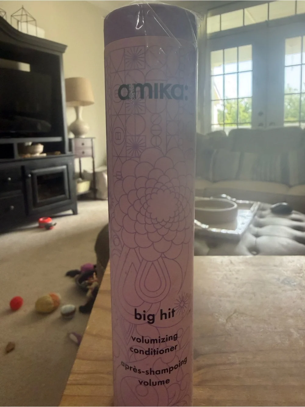 amika Big Hit Volumizing Conditioner